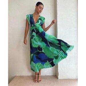 Like New Stunning Green & Blue Abstract Pleated Maxi Dress Bold & Elegant Sz S